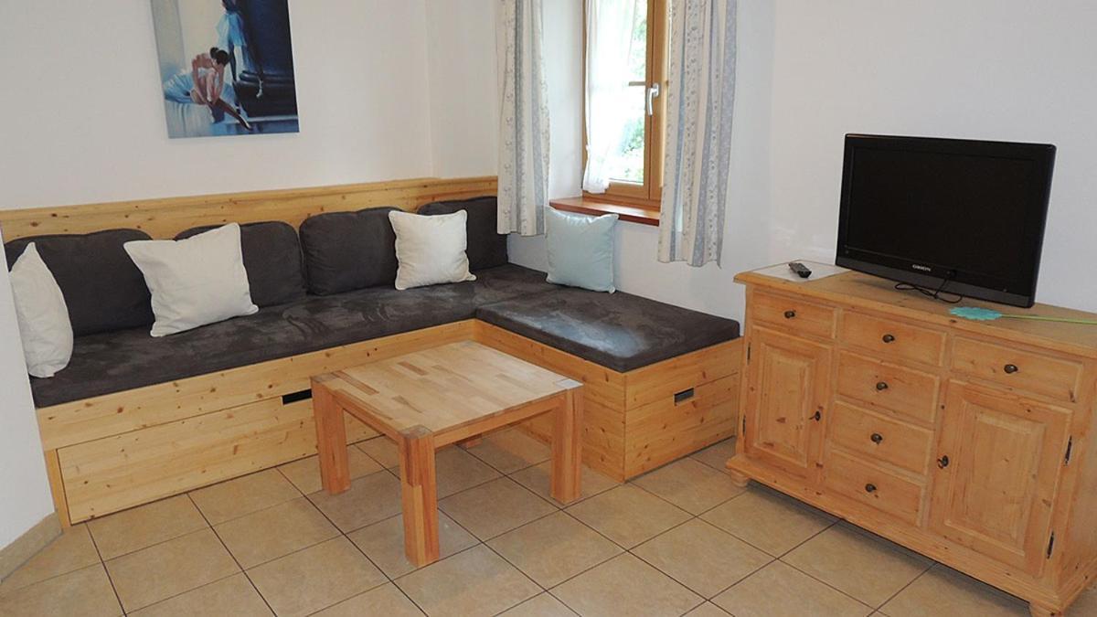 Gaestehaus Weissenbauer Lenggries Exteriör bild