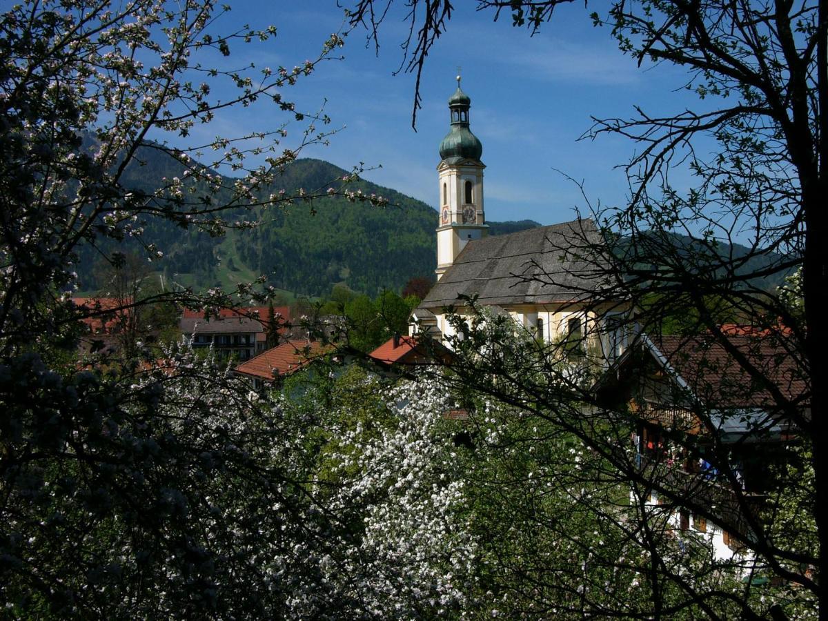 Gaestehaus Weissenbauer Lenggries Exteriör bild